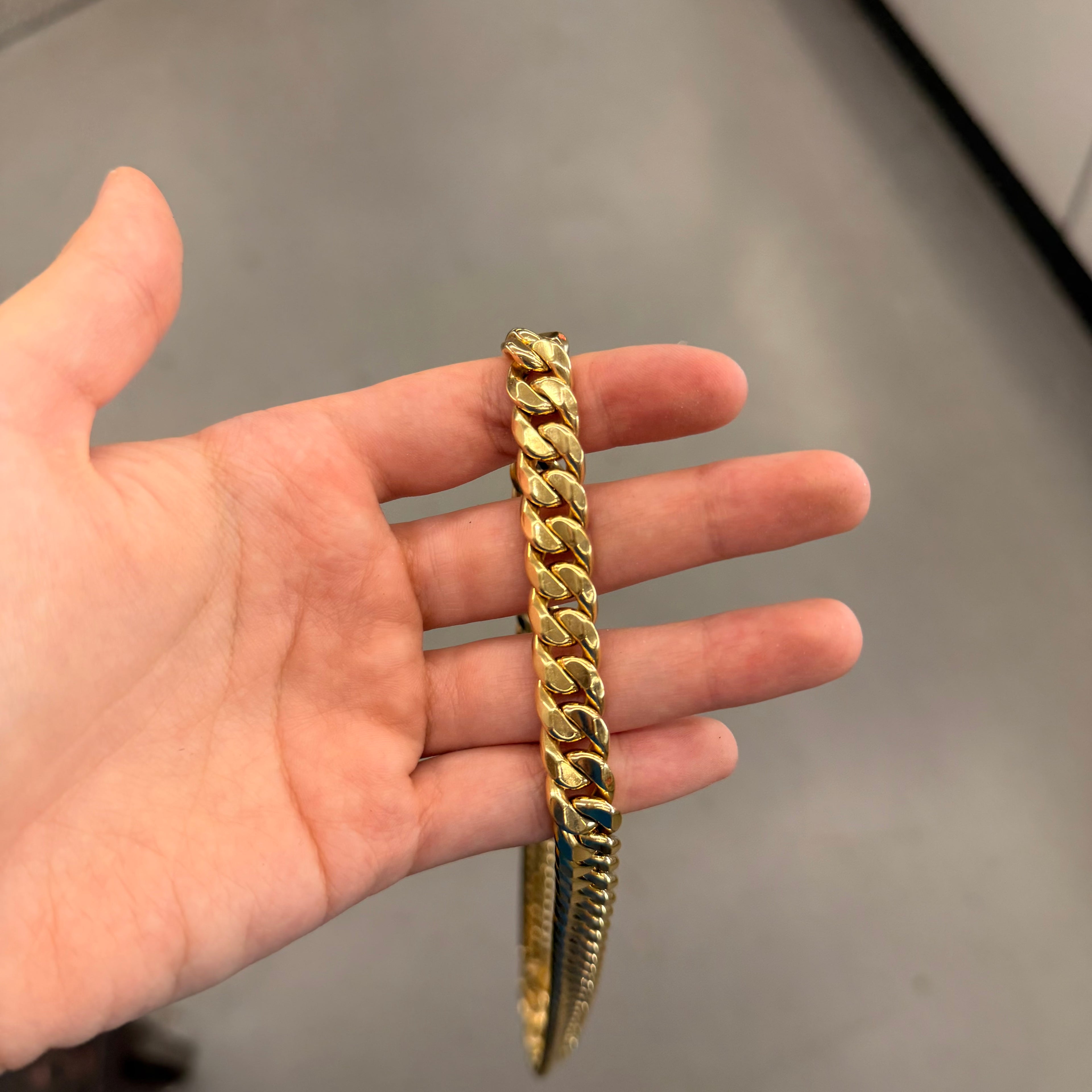 New 10K Yellow Gold Semi Solid Cuban Link Necklace