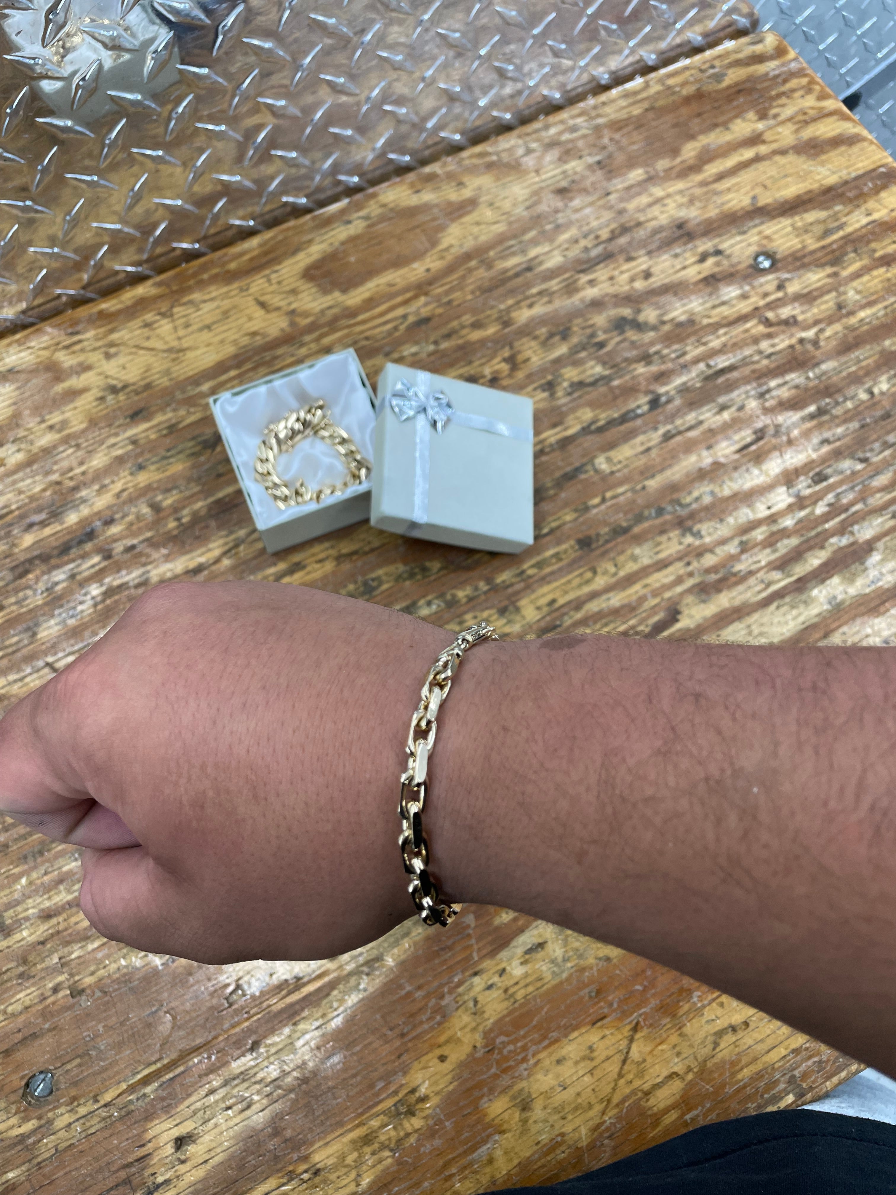 10K Yellow Gold Mens Chain Link Bracelet 35.8 Grams 9” 6 mm $2199.99