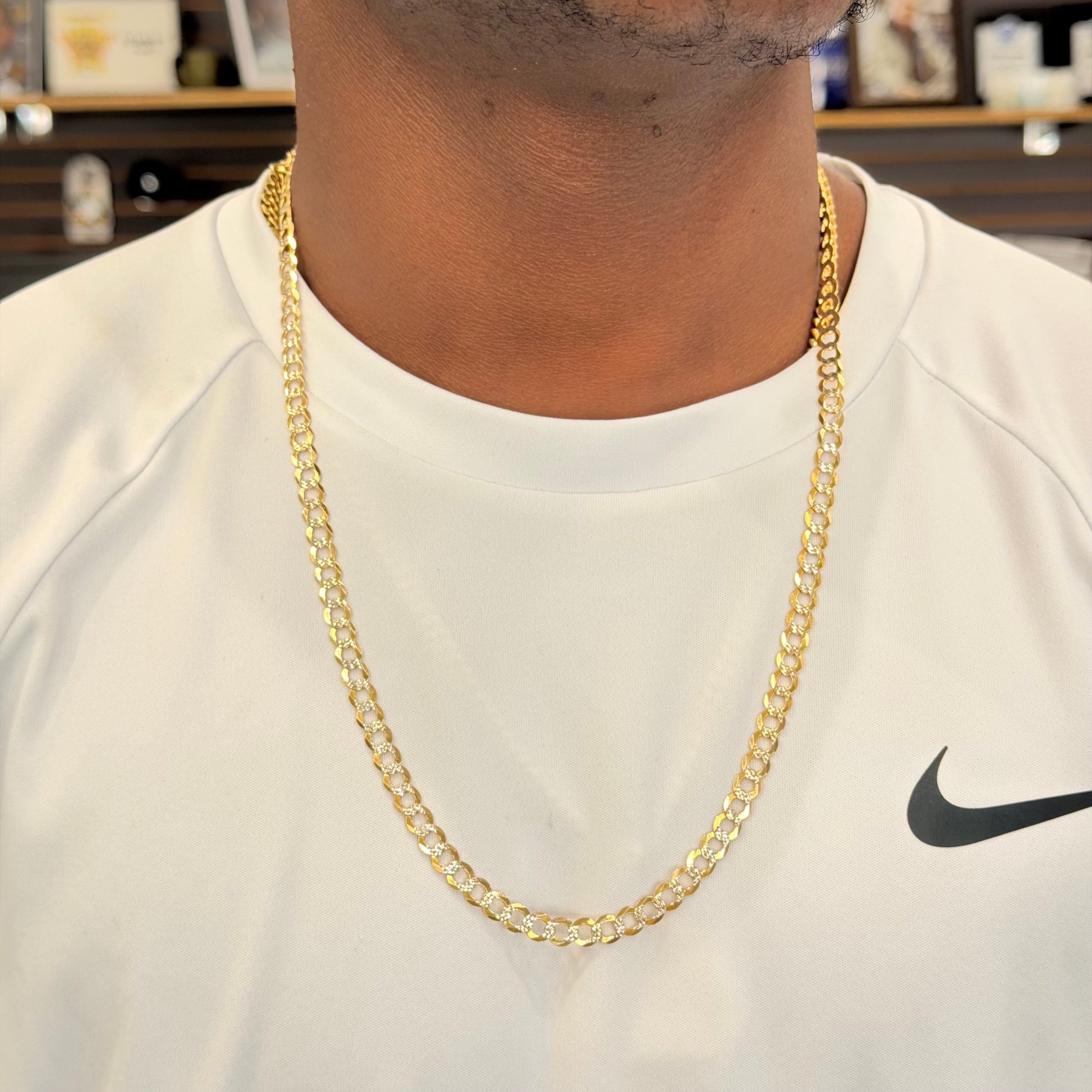 10K Yellow Gold Diamond Cut Curb Link
