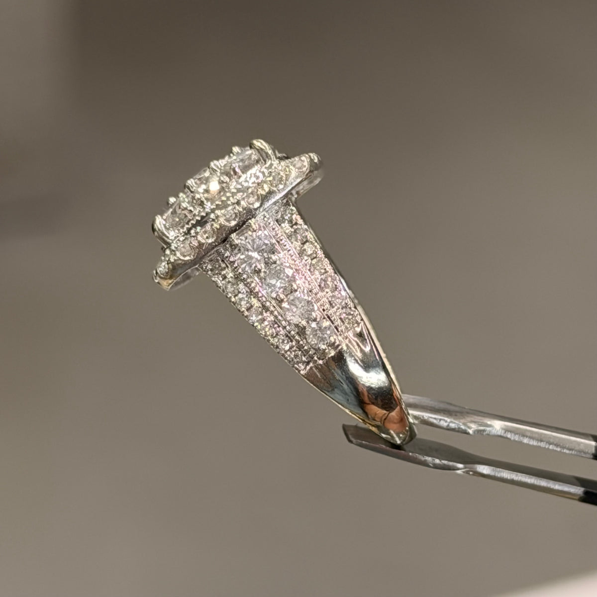 Women’s 10K White Gold Natural Diamond Engagement Ring