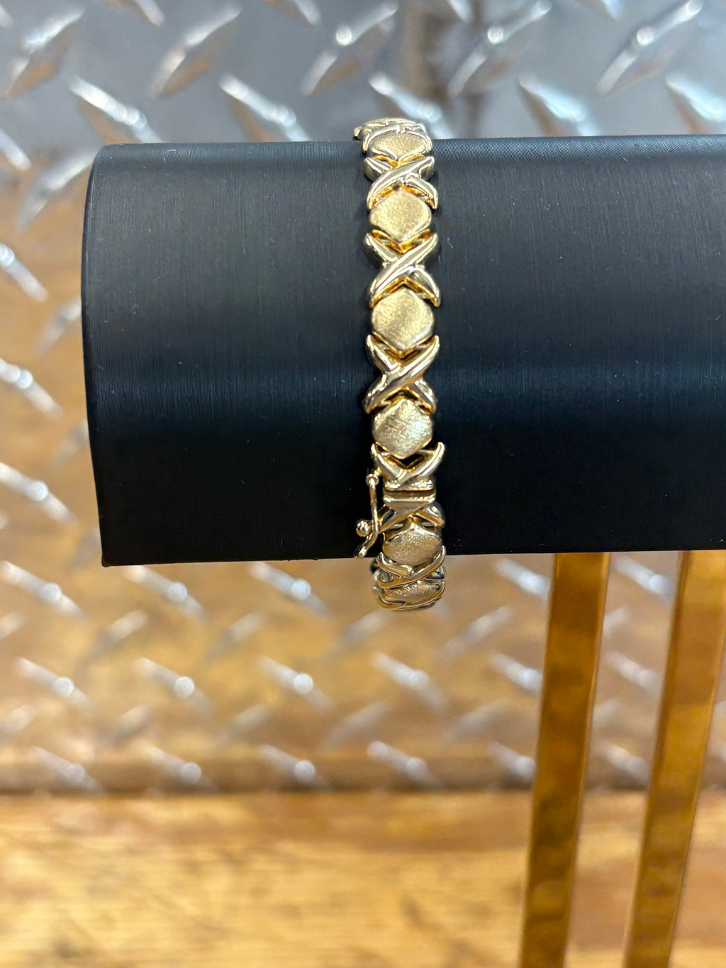 Woman’s 10K Yellow Gold X & O Semi Solid Bracelet 9.1 Grams 8 1/2 mm 7” $499.99 (863-777-GOLD)