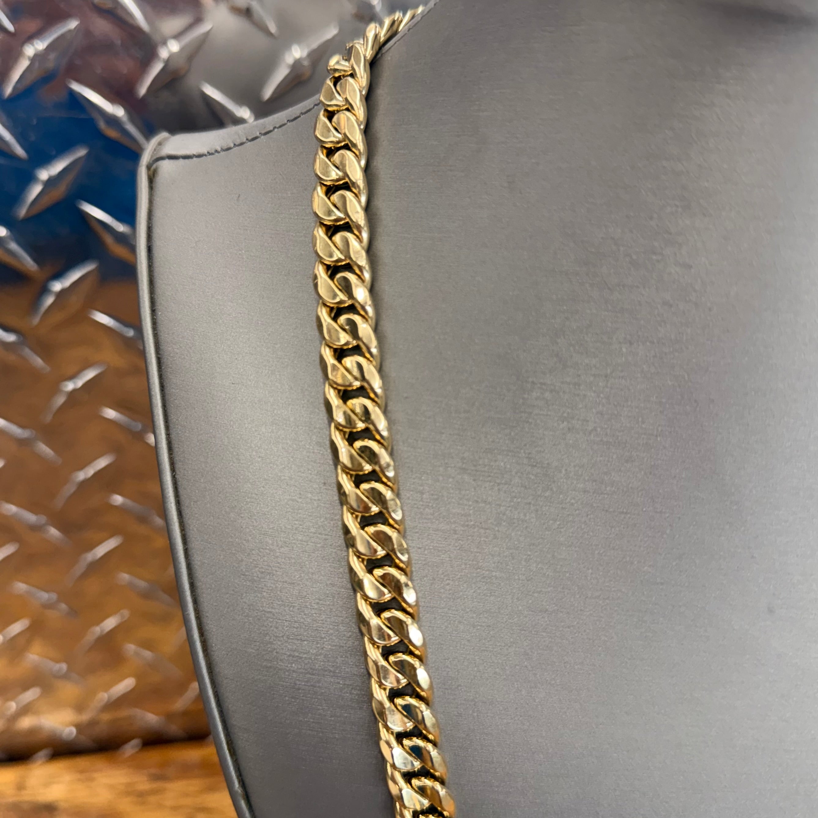 New 10K Yellow Gold Semi Solid Cuban Link Necklace