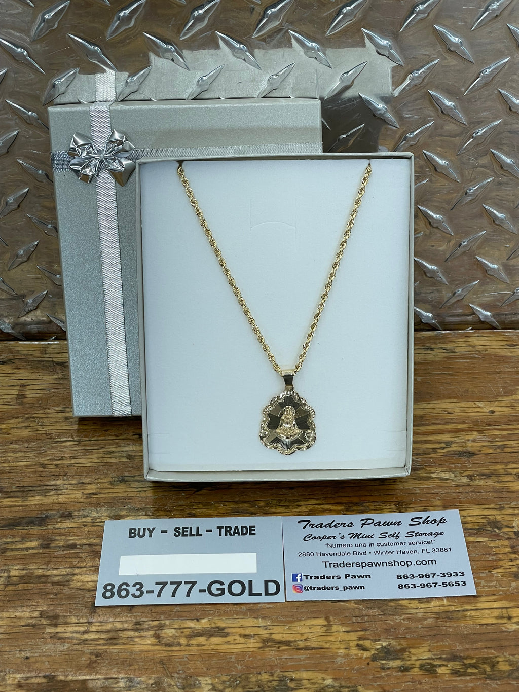 New 10K Yellow Gold Rope Necklace With Virgin Mary Charm