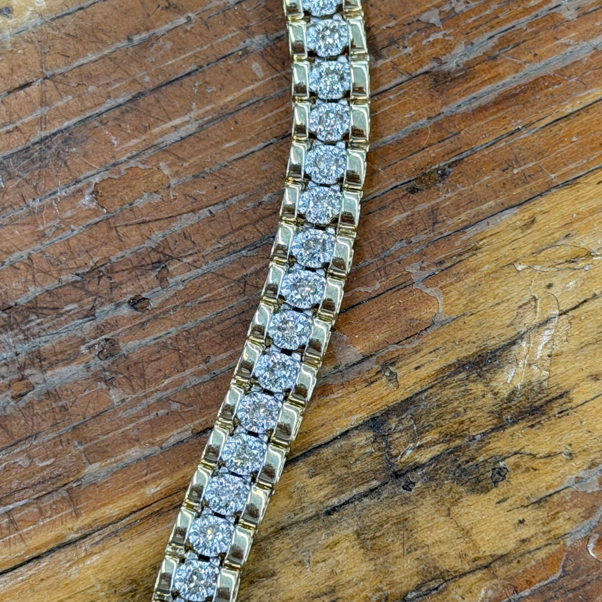 Women’s Yellow Gold Natural Diamond Bracelet 2 CT TW