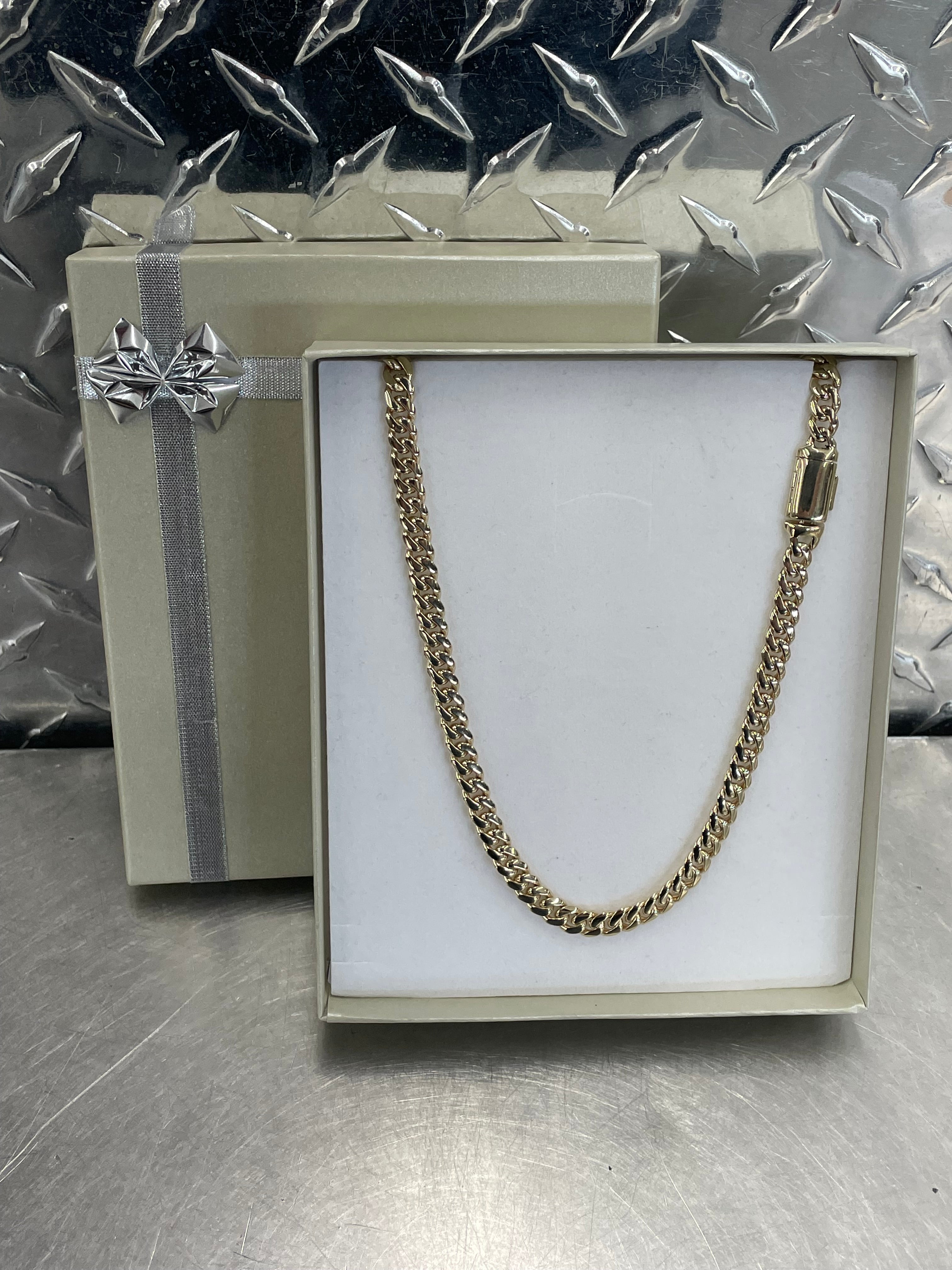 10K Yellow Gold Solid Cuban Link Necklace
