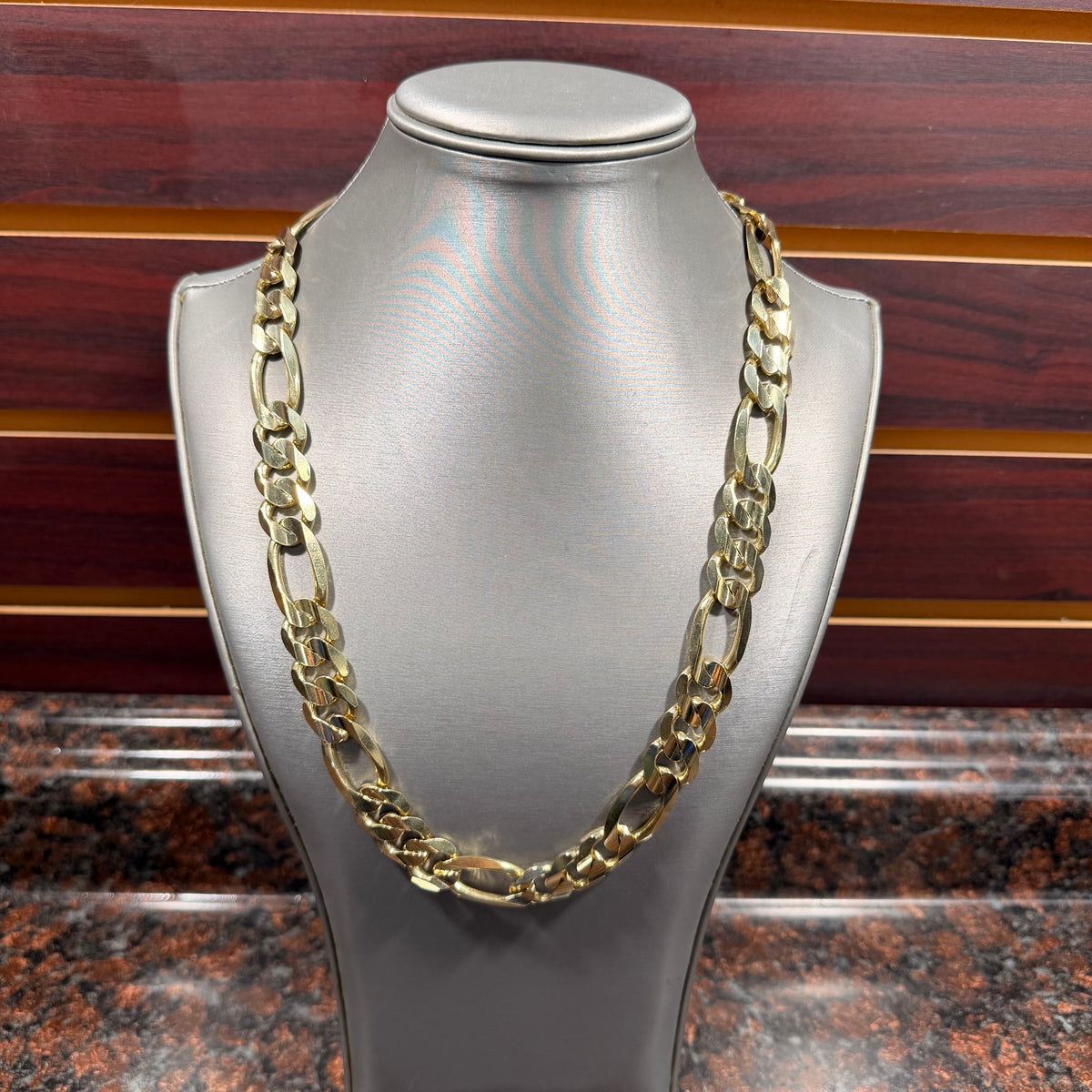 New 10K Yellow Gold Solid Figaro Necklace 133 Grams