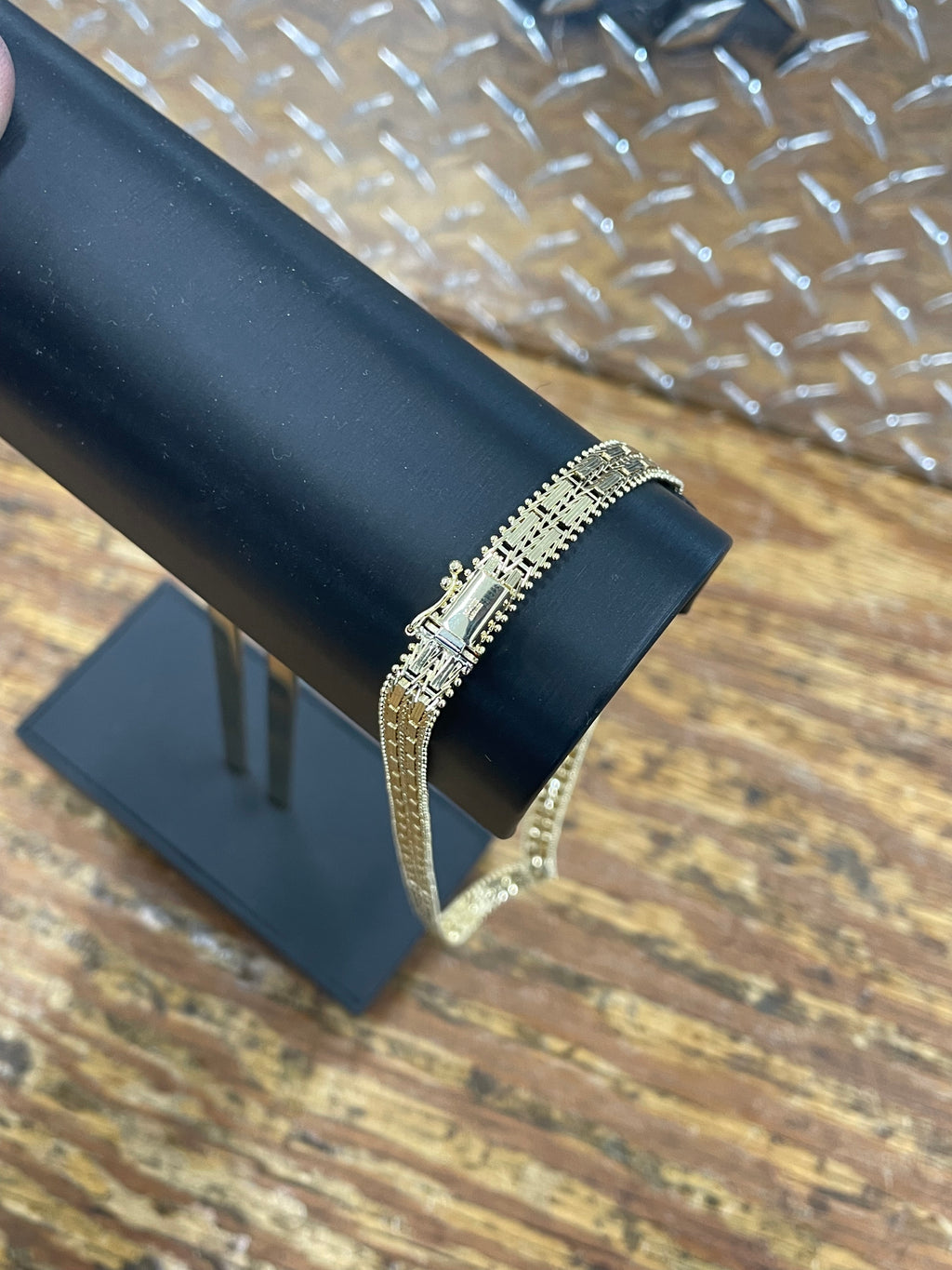 14K Yellow Gold Mesh Link Necklace