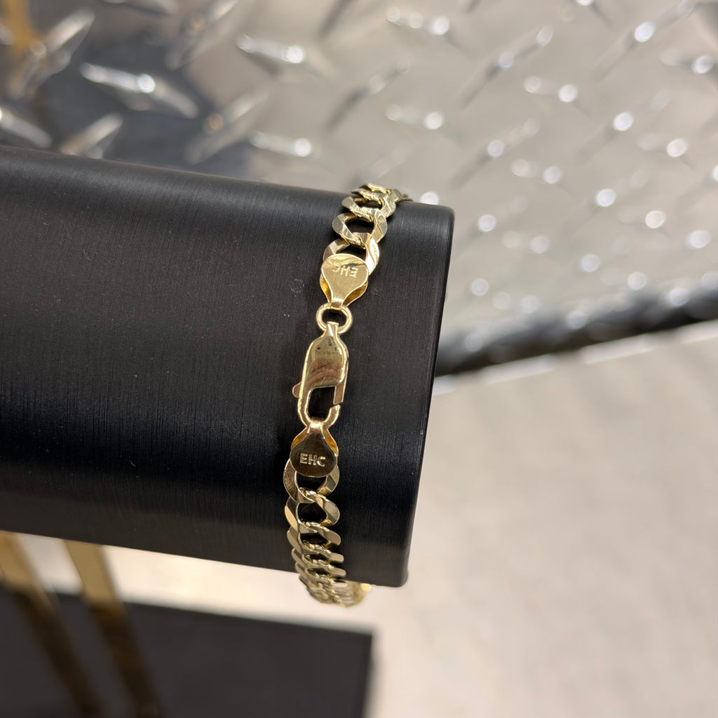 14K Yellow Gold Curb Link Bracelet