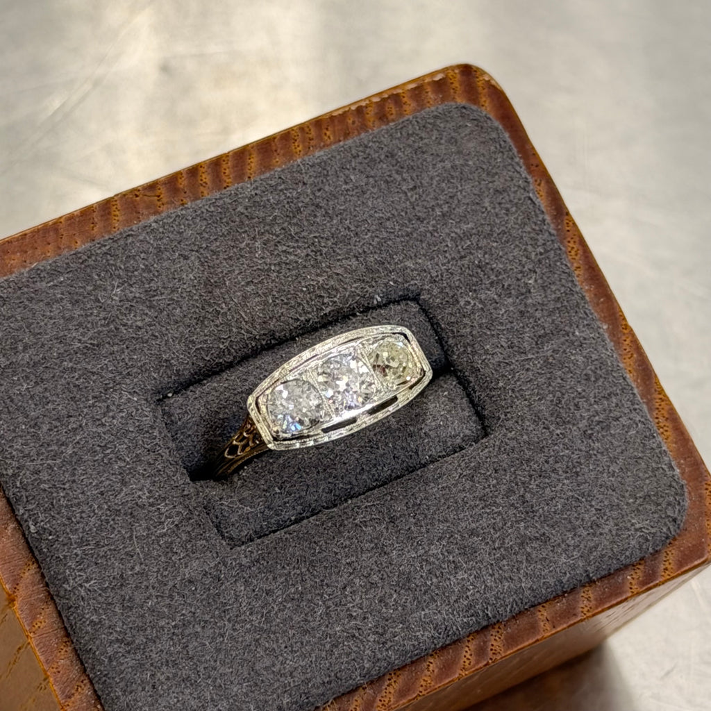 14K Yellow Gold Vintage Natural Diamond Past Present Future Engagement Ring