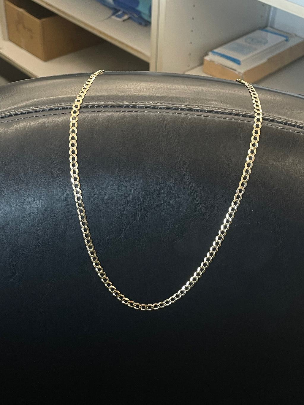 New 10K Yellow Gold  Curb Link Necklace