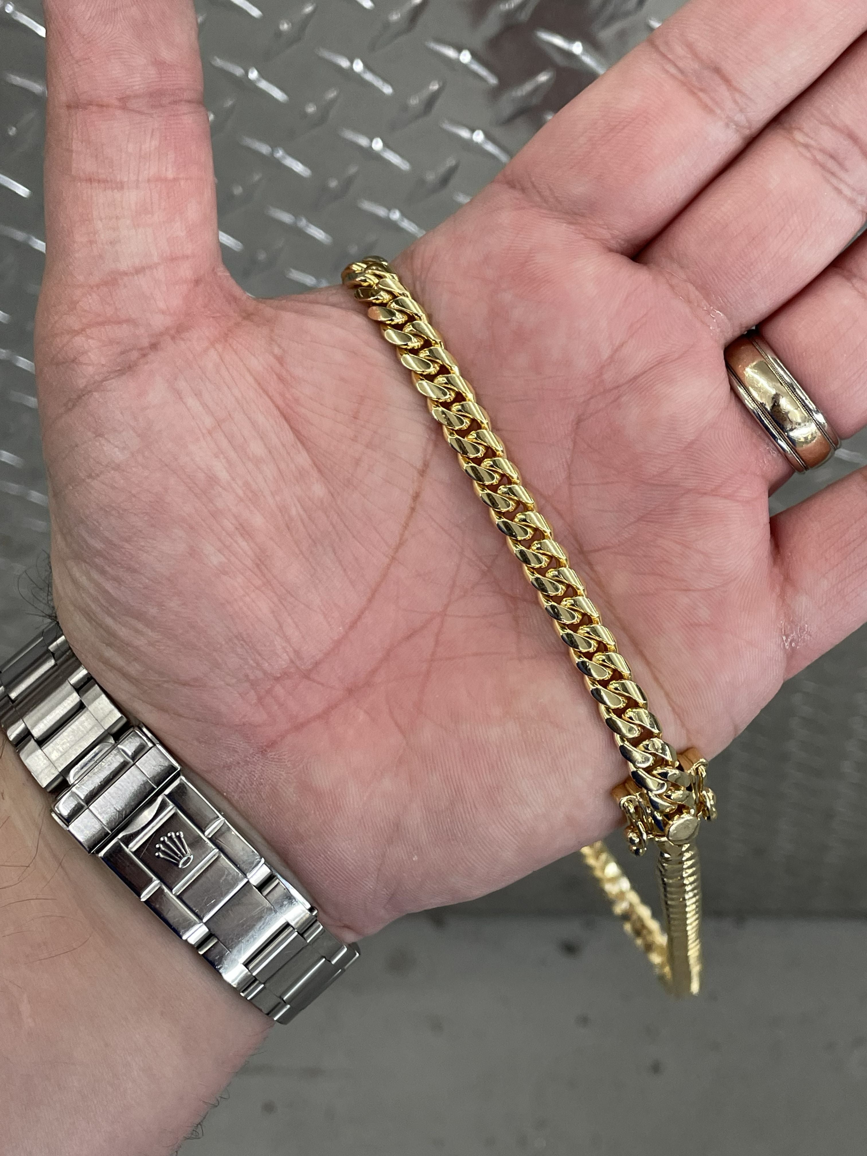 10K Yellow Gold Cuban Link Necklace