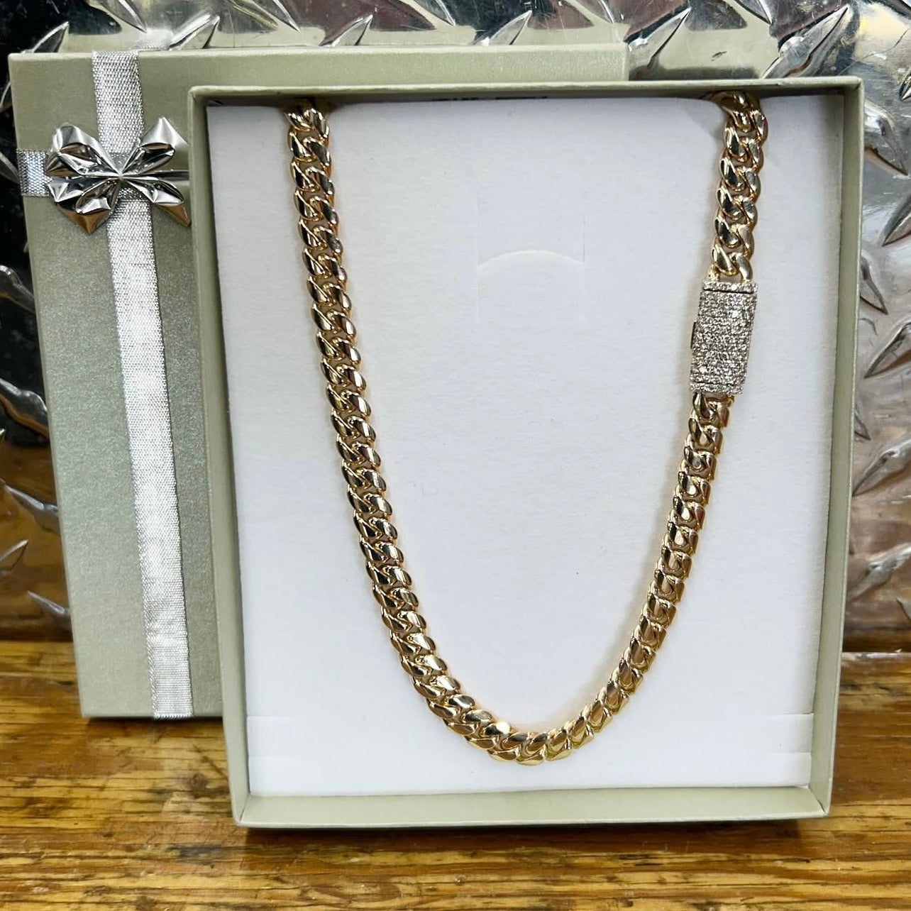 10K Yellow Gold Diamond Clasp Cuban