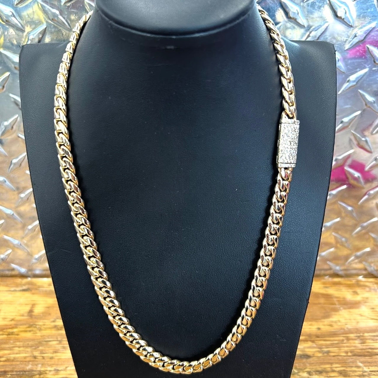 10K Yellow Gold Diamond Clasp Cuban